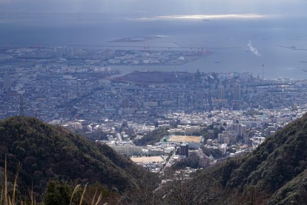 六甲山から見た発達科学部キャンパス